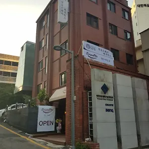 호스텔 Myeongdong
